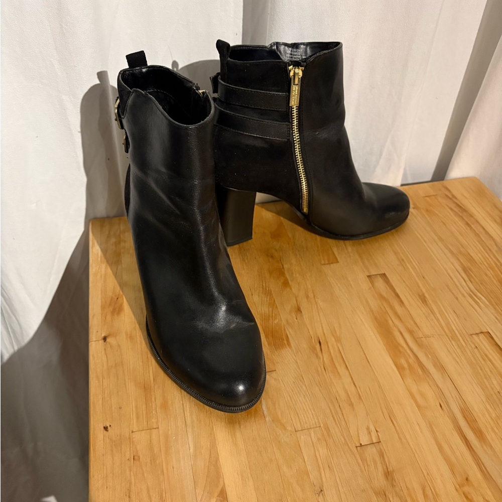 Black Leather Ankle Boots FLAW